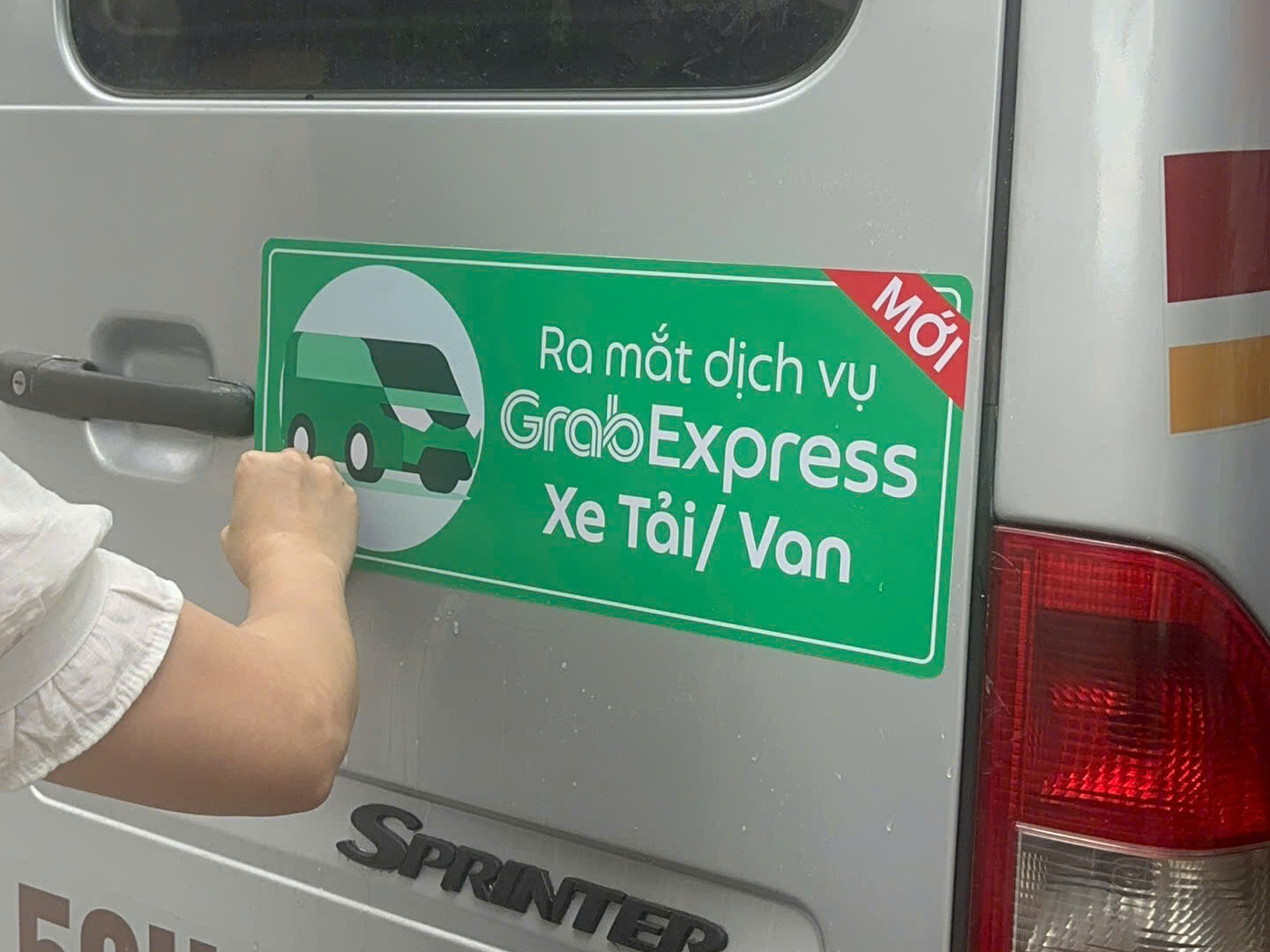 99d64d0a1797a7c9fe8616-edited Làm Sao Để Trở Thành Tài Xế Giao Hàng Chuyên Nghiệp?