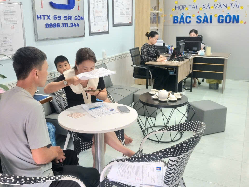 sgsg-edited Cách Đăng Ký Xe Công Nghệ Cho Người Nước Ngoài Tại Việt Nam