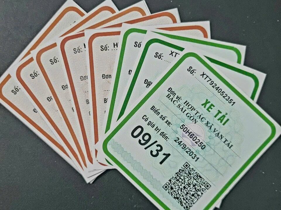 z6331271469734_b2770e4c3211427ab273849174bac79b-edited Hướng Dẫn Tra Cứu Thông Tin Phù Hiệu Xe Online