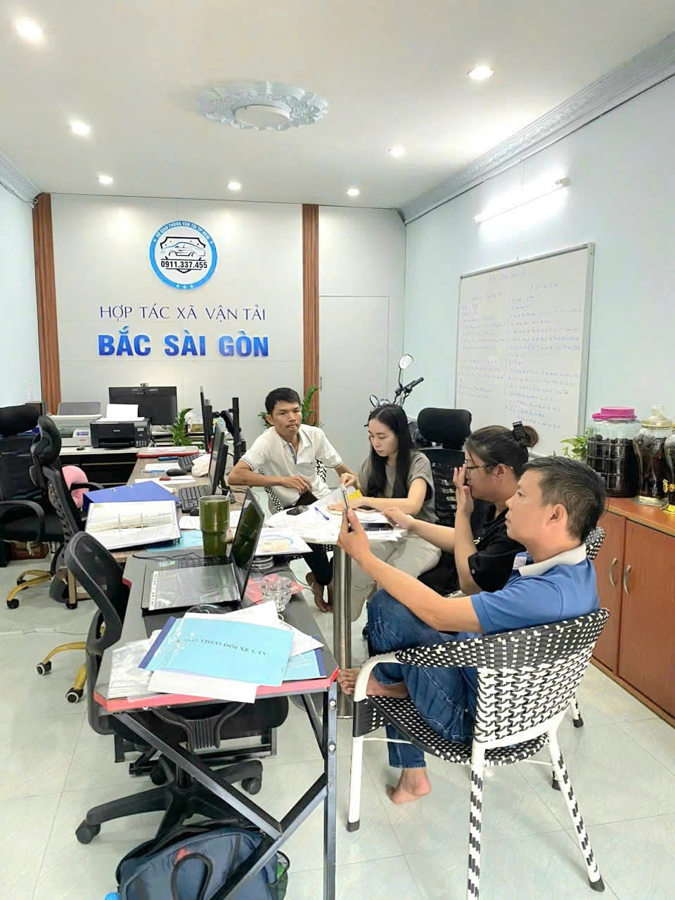 So Sánh Các Gói Hỗ Trợ Từ Hợp Tác Xã Vận Tải Miền Nam