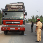 Kiểm tra phù hiệu xe ngay – An tâm lăn bánh mỗi ngày